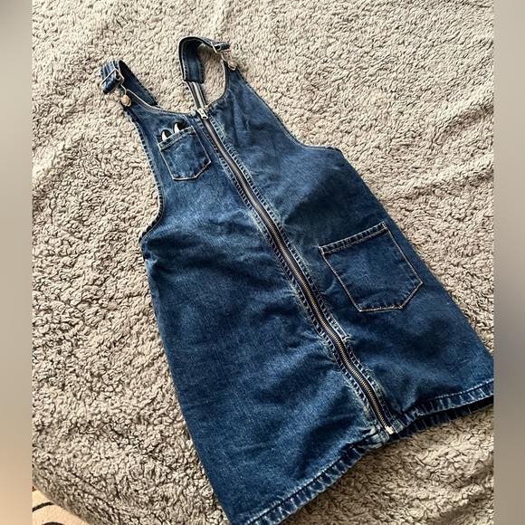 Forever 21 Short Overall Dress - Picture 4 of 6